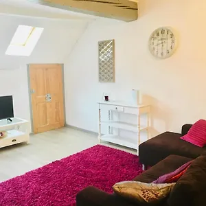 Apartment Chez Pralin & Praline, Annecy
